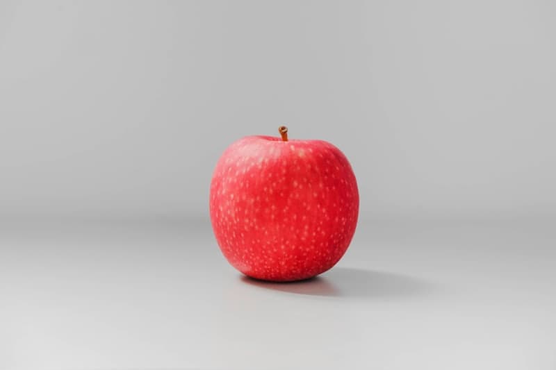 Red Apples